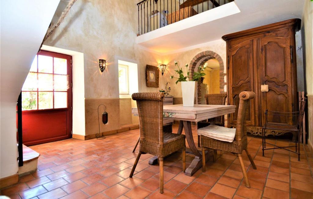 Mas Des Magnarelles / Uzes / Cevennes Villa Mejannes-les-Ales Dış mekan fotoğraf